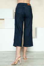 Load image into Gallery viewer, Judy Blue Side Seam Braid Detail Crop Wide Leg Jeans
