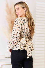 Load image into Gallery viewer, Alyssa Peplum Blouse
