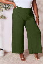 Load image into Gallery viewer, Gillian Smocked Wide Waistband Wide Leg Pants
