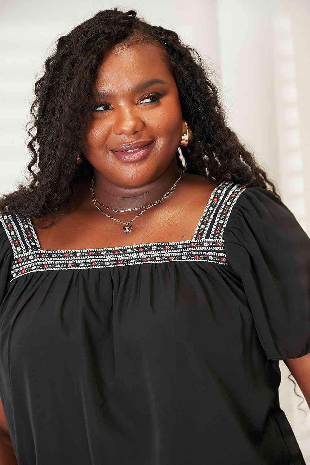 Amelia Puff Sleeve Blouse