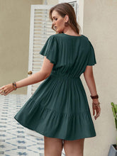 Load image into Gallery viewer, Beale Ruffle Hem Dress
