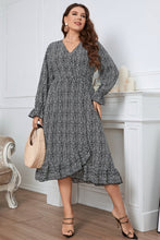 Load image into Gallery viewer, Osage Flounce Sleeve Midi Dress
