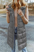 Load image into Gallery viewer, Bigelow Hooded Puffer Vest
