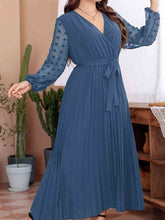 Load image into Gallery viewer, Balaton Tie Waist Maxi Dress
