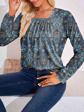 Load image into Gallery viewer, Bluffton Square Neck Blouse
